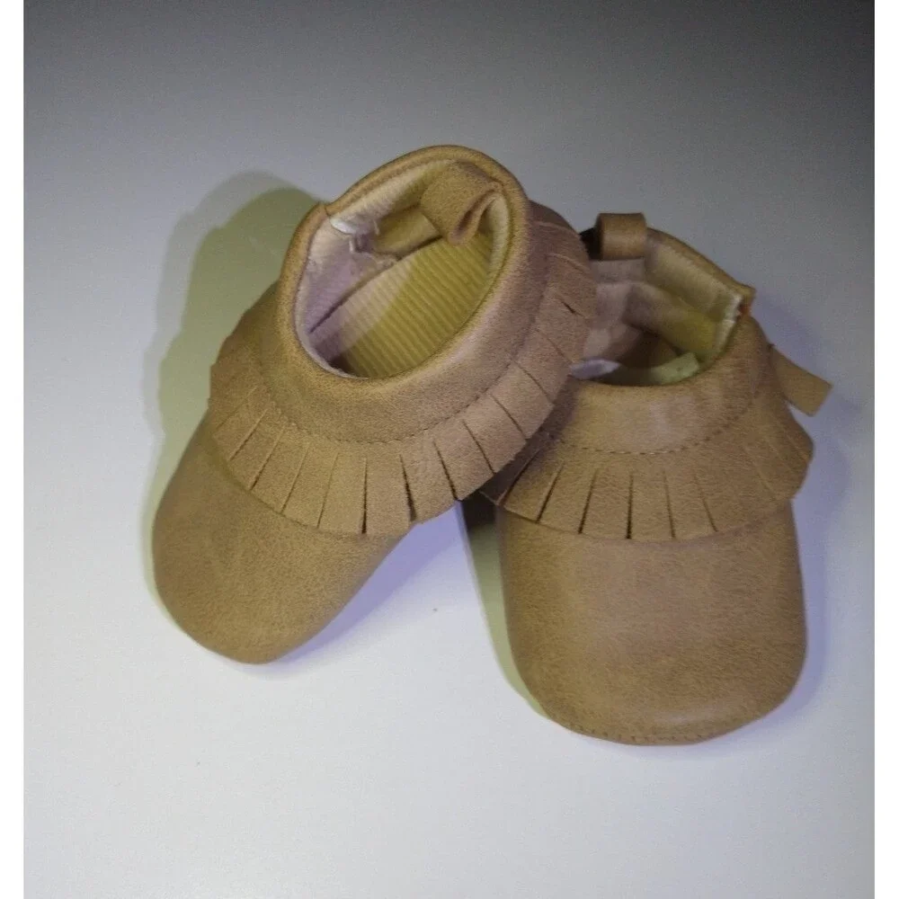 Carter's 3-6 mo. Moccasin Like Slides